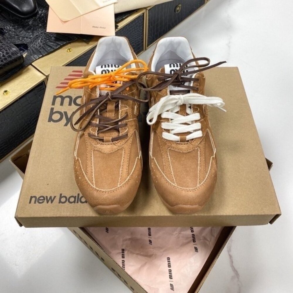 NWB Miu Miu x New Balance 530 SL Sneakers - Picture 3 of 8